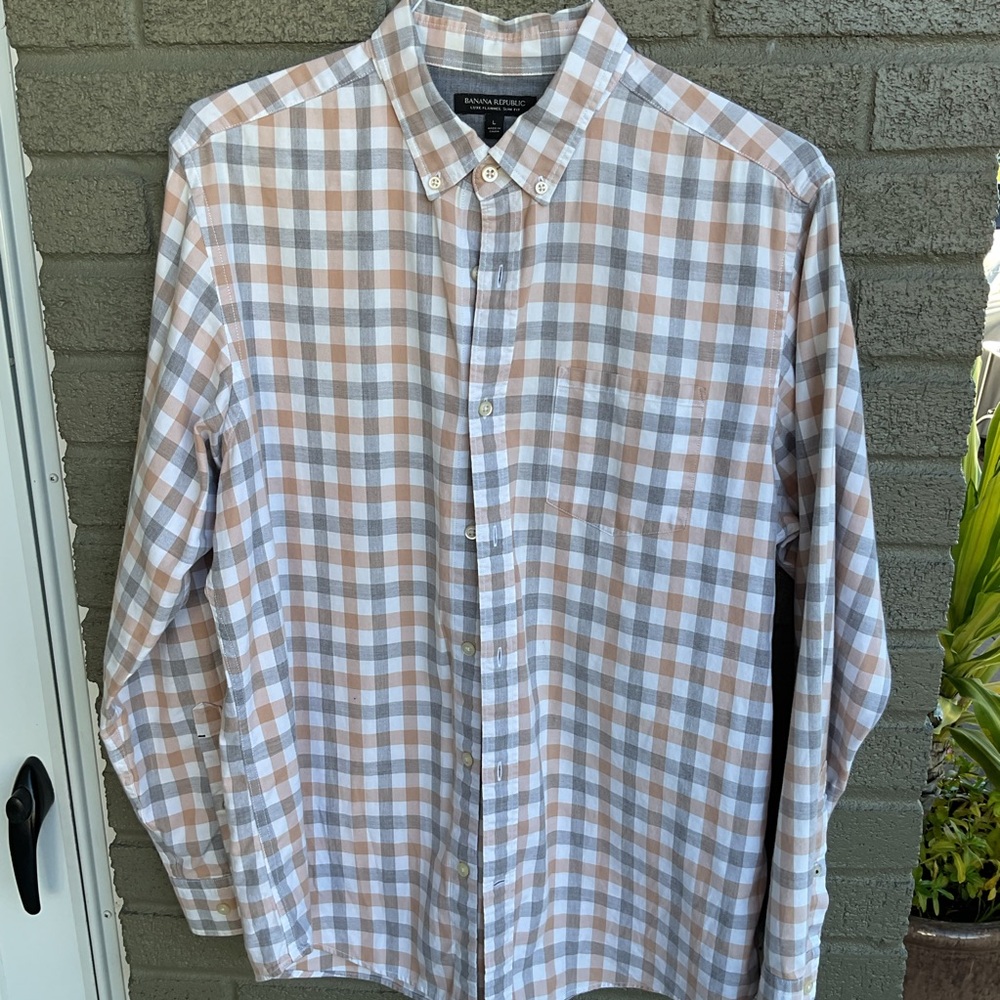 Banana Republic Men's Plaid Shirt - Tan and White
